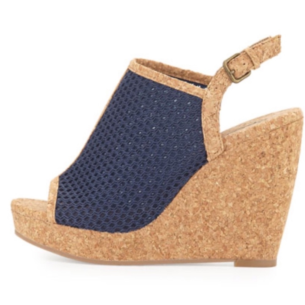 Splendid “Dominique” Navy and Tan Wedge Sandals Sz 8.5.  LIKE NEW!